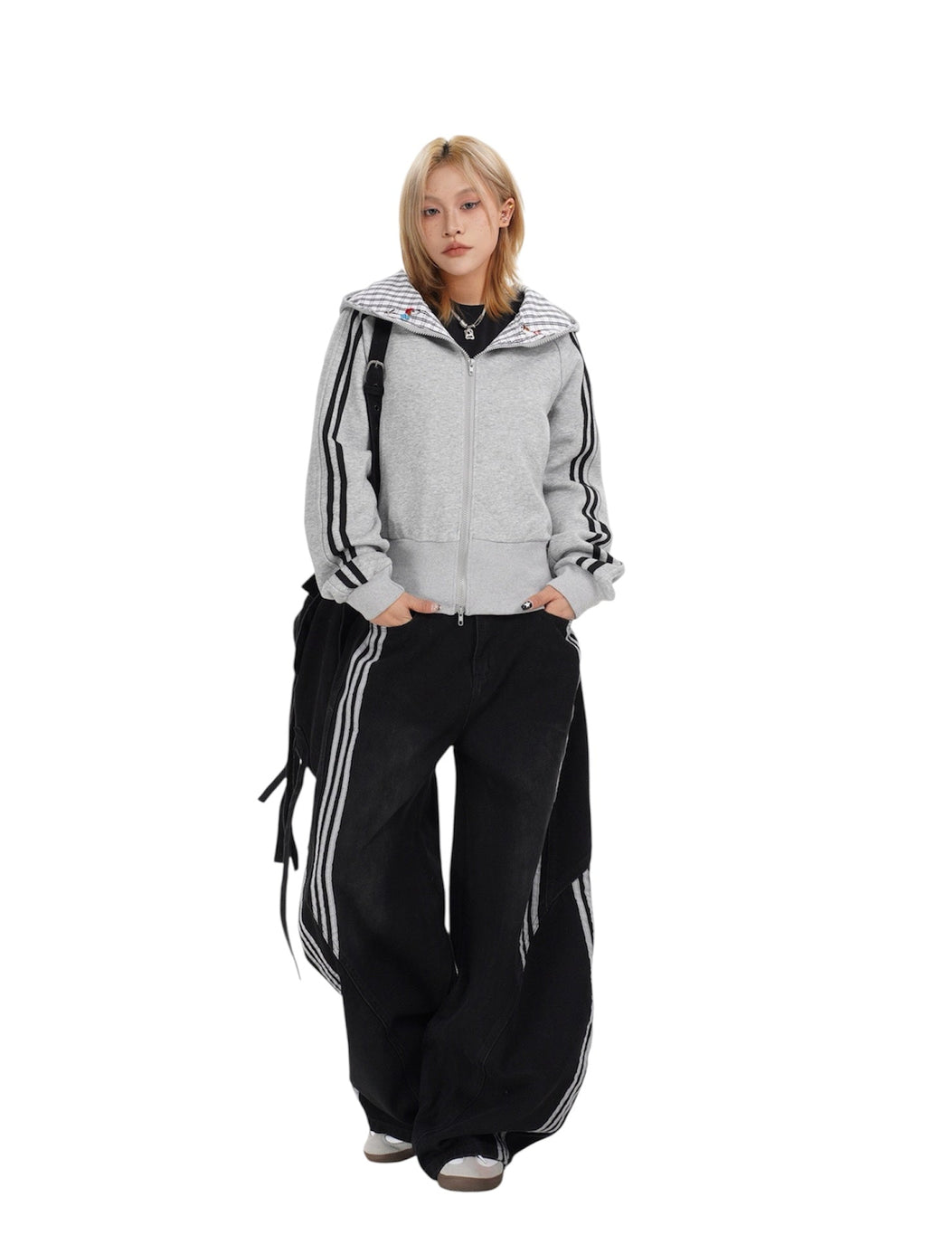 1049 TRACK JEANS
