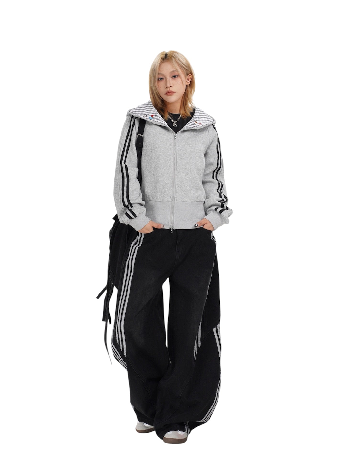 1049 TRACK JEANS