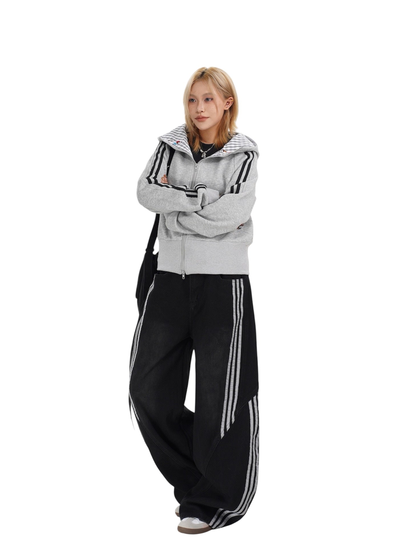 1049 TRACK JEANS